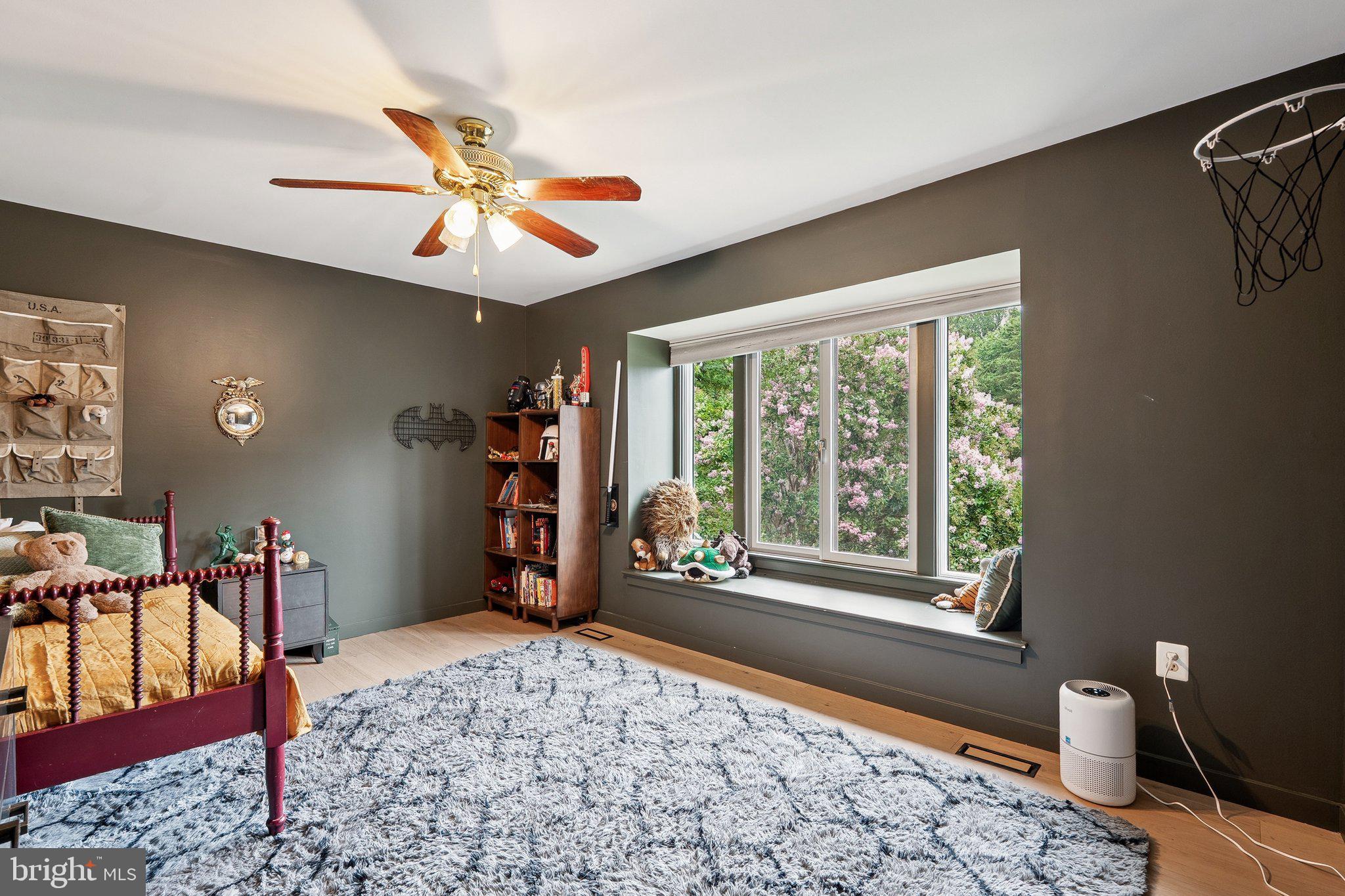 WOLF TRAP WOODS - Residential