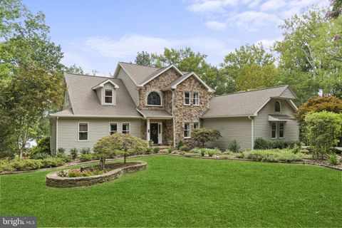 Homes For Sale - 30 Ironwood Rd<br/> MONTROSS, VA 22520