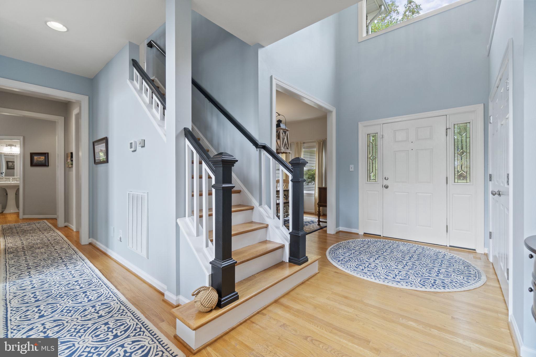 THOMPSON RIDGE - Residential