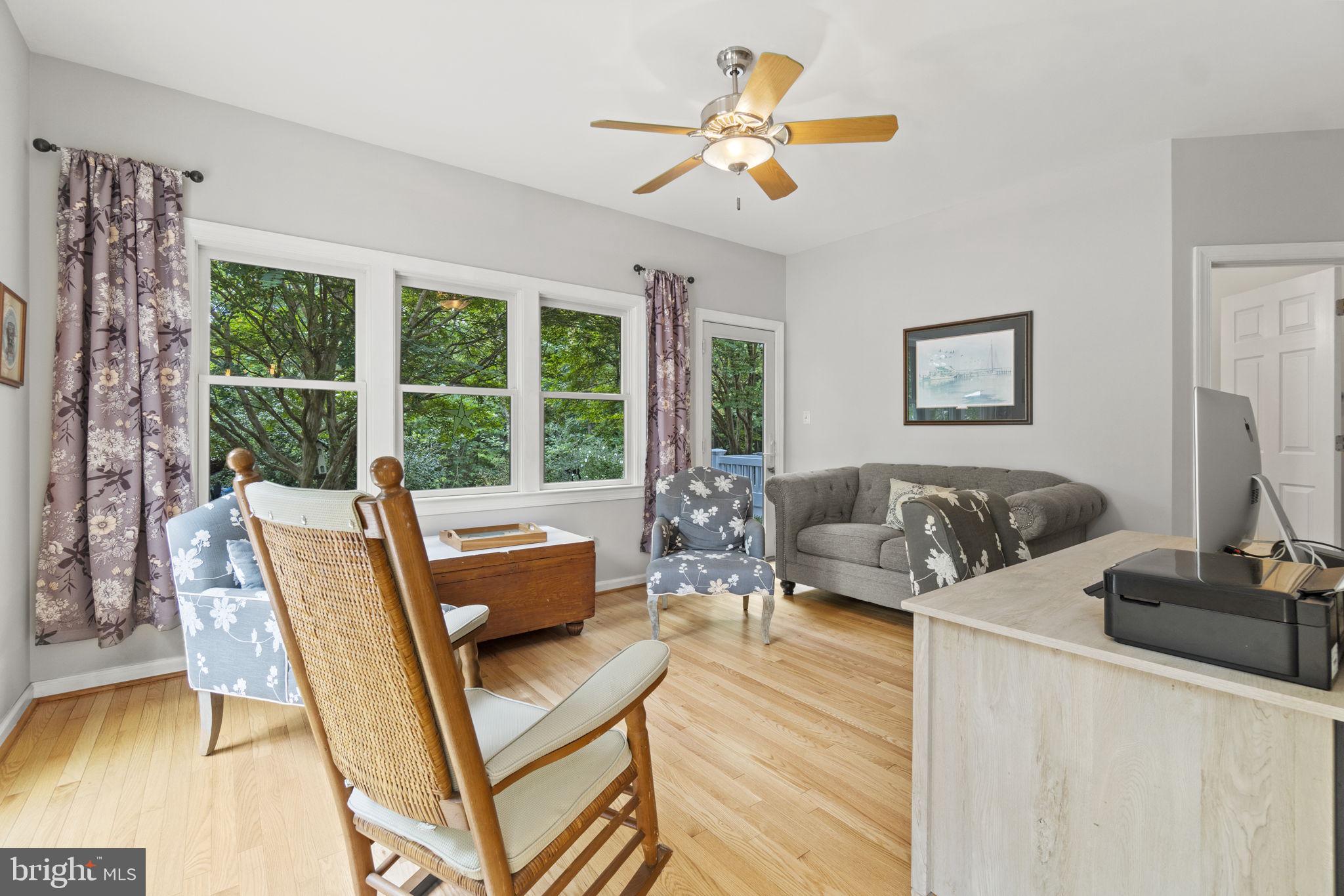 THOMPSON RIDGE - Residential