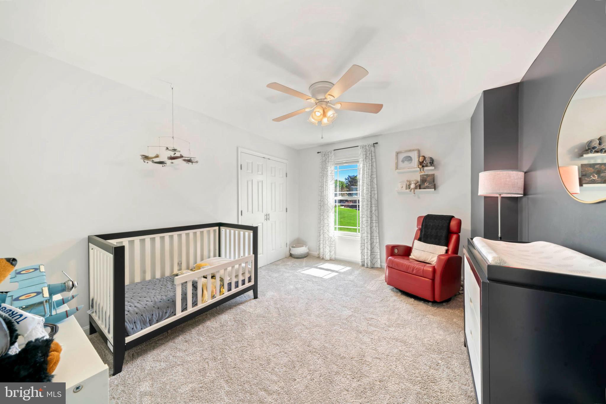 NAPLES MANOR - Residential