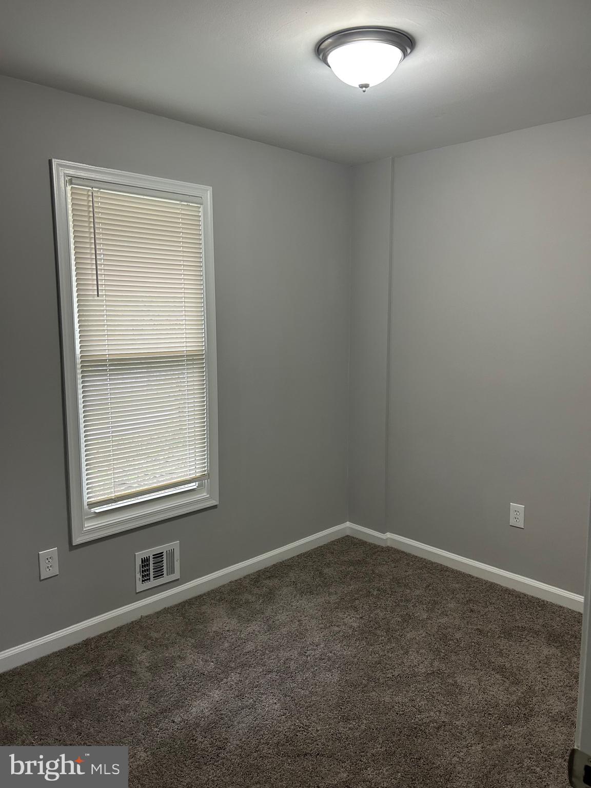 WHITFIELD WOODS - Residential Lease