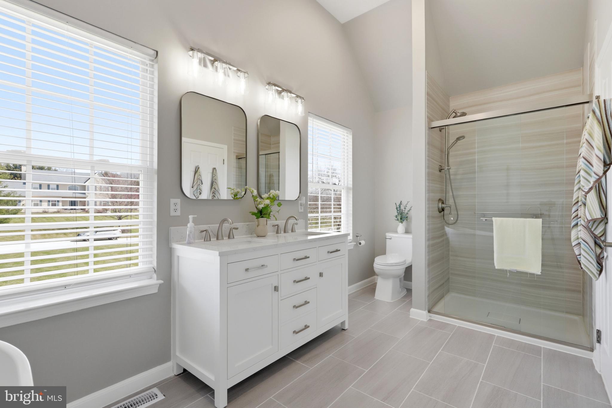 MEADOW RUN - Residential