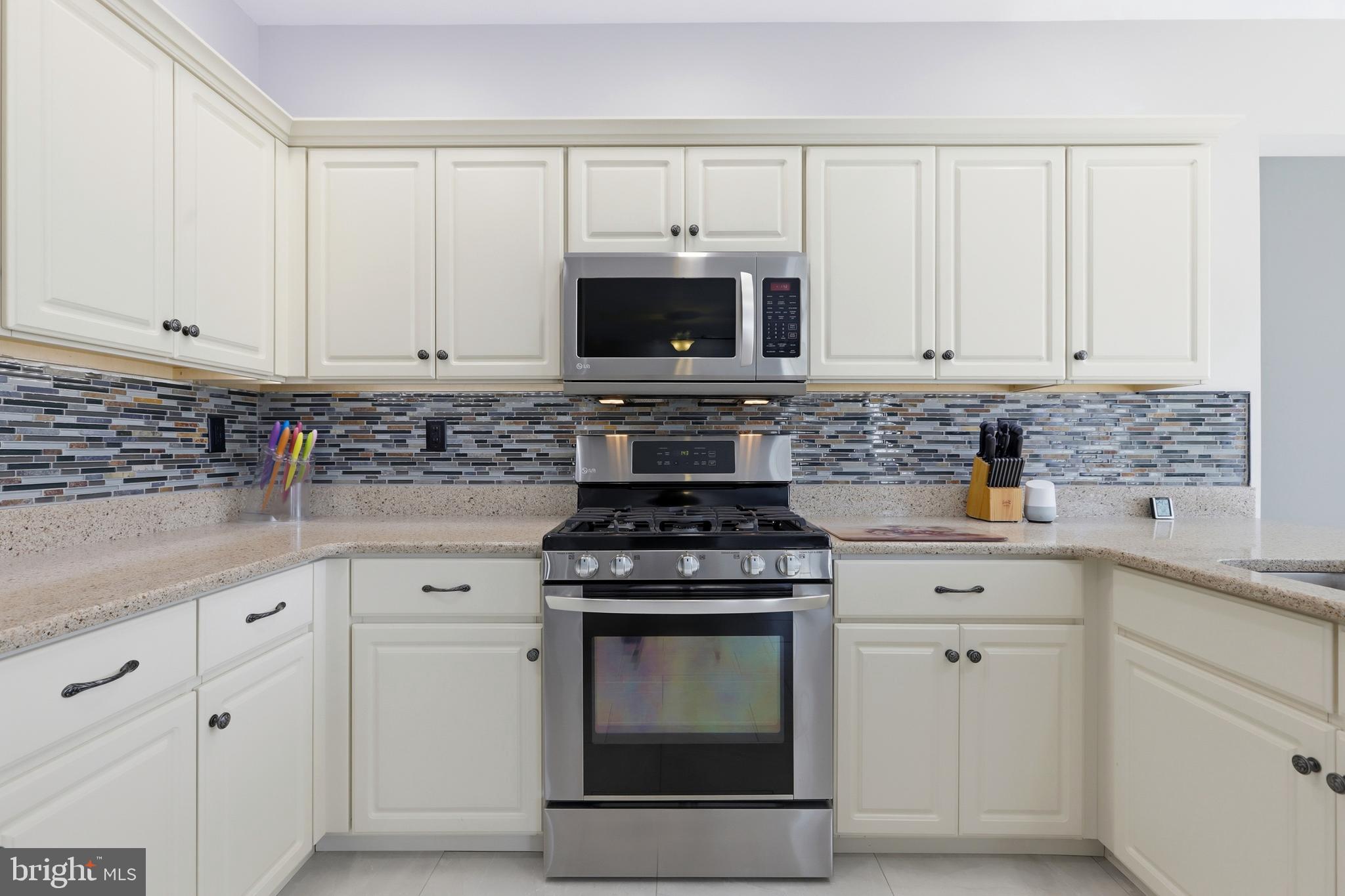 MEADOW RUN - Residential