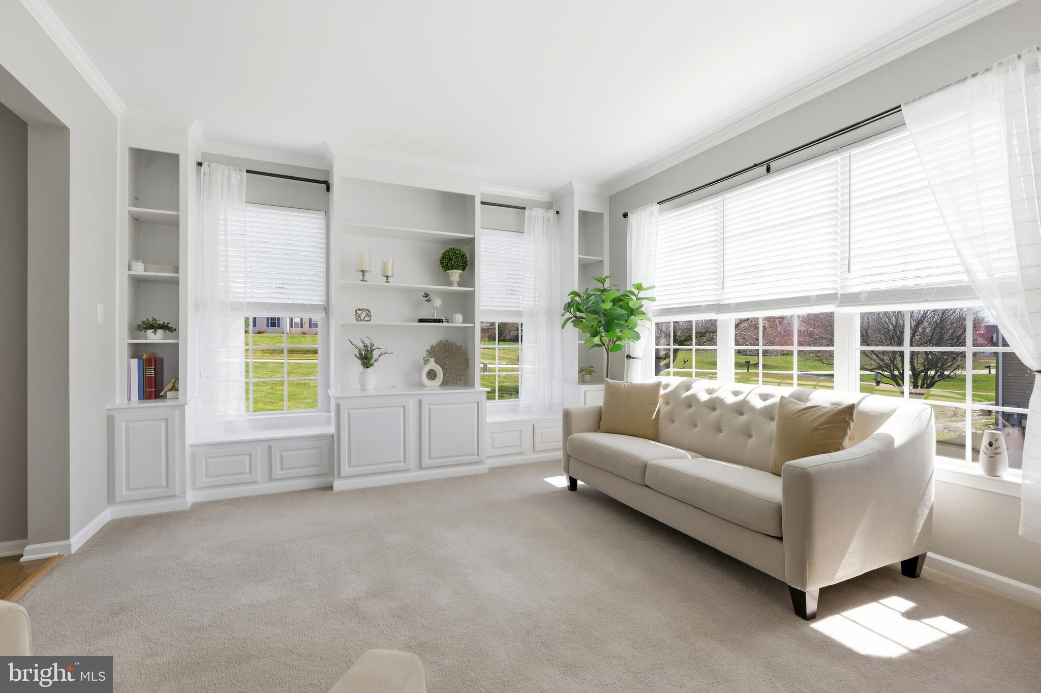 MEADOW RUN - Residential