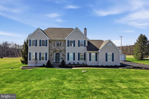 Homes For Sale - 105 Preston Road<br/> LINCOLN UNIVERSITY, PA 19352