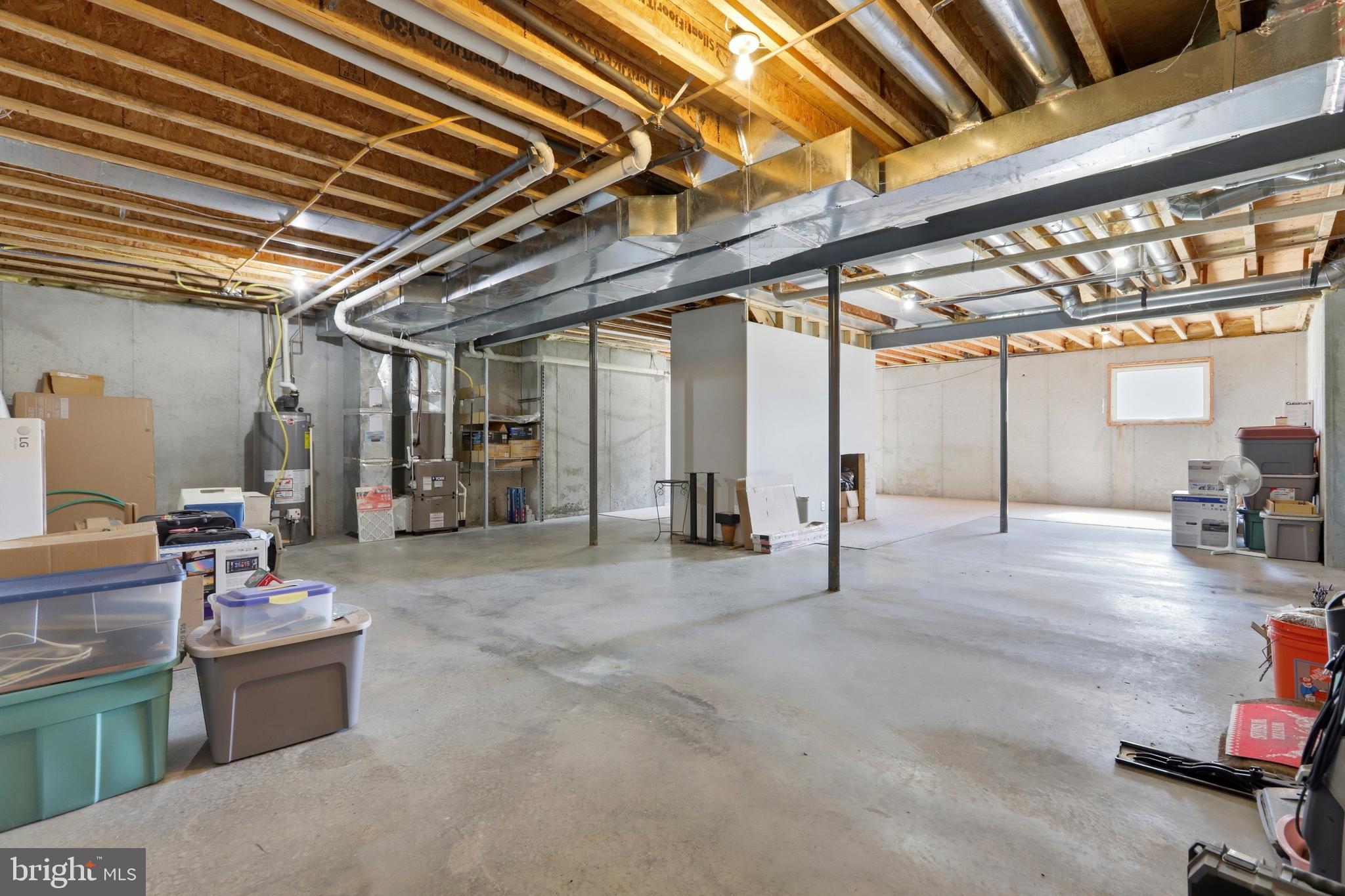 MEADOW RUN - Residential