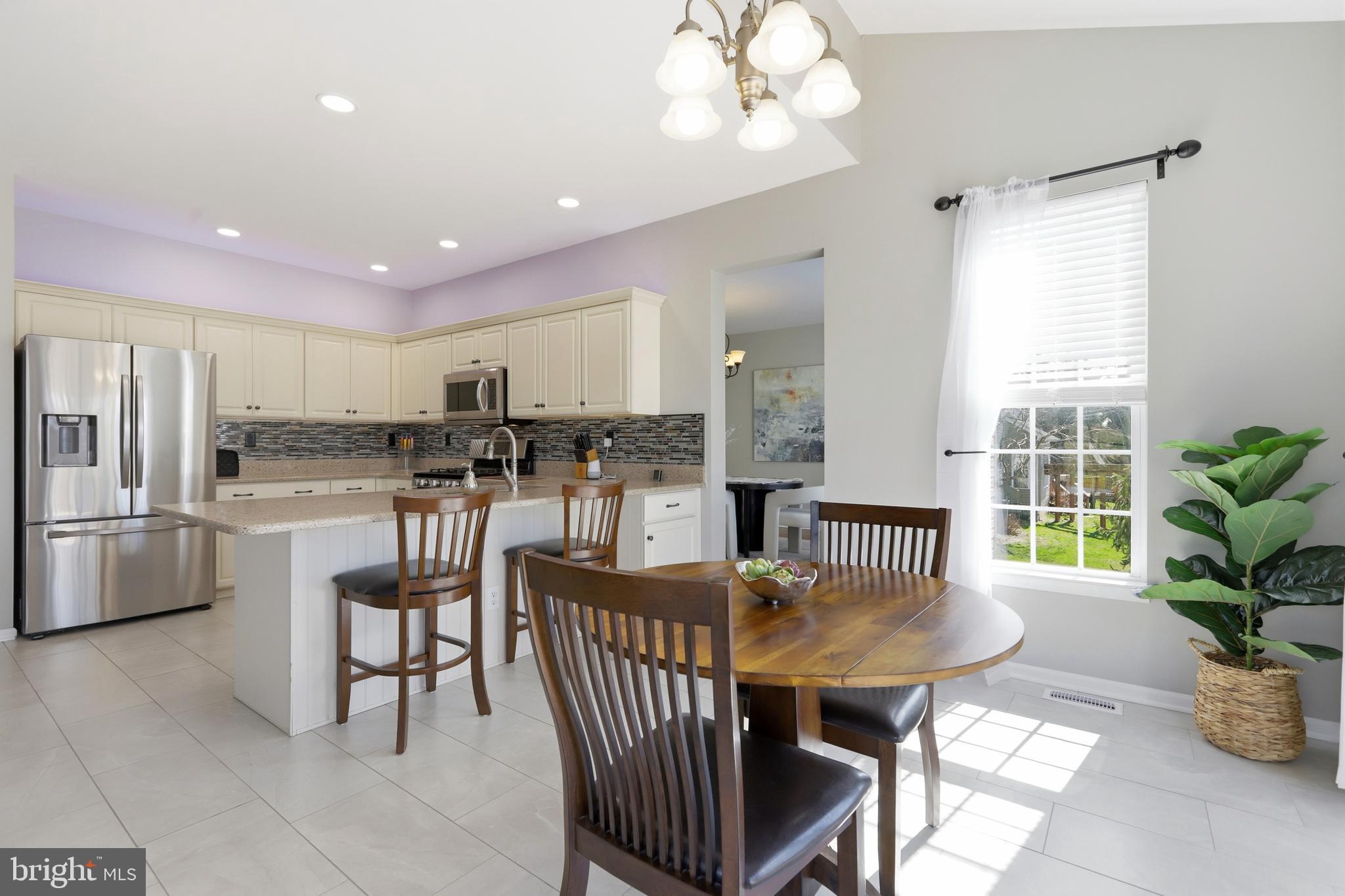 MEADOW RUN - Residential