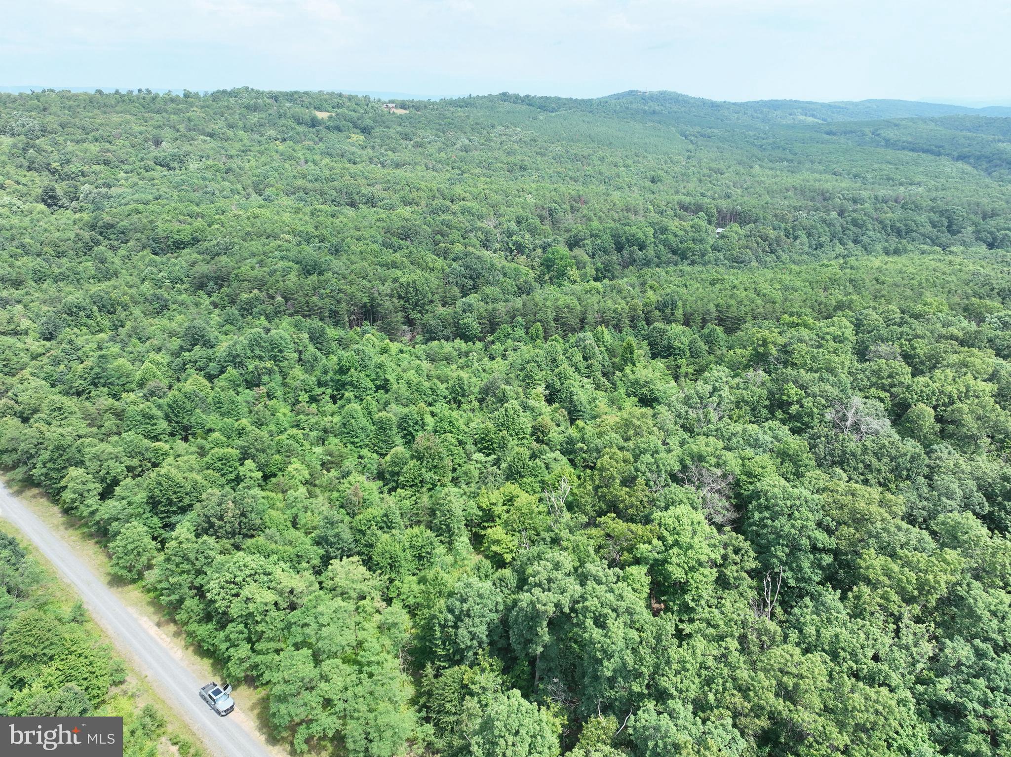 BLUFFS OF THE POTOMAC - Land