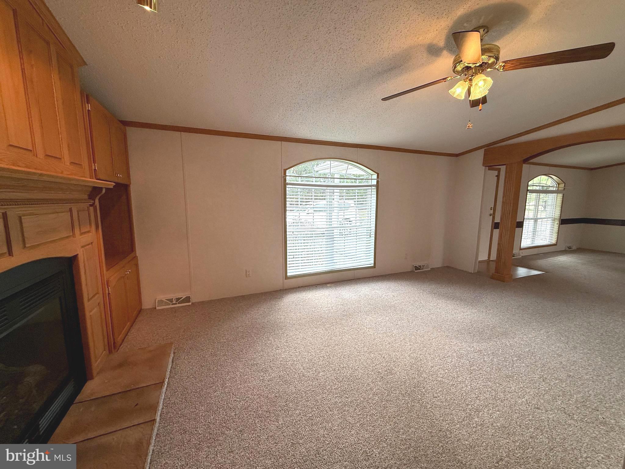 GRAND VIEW ESTATES - Residential