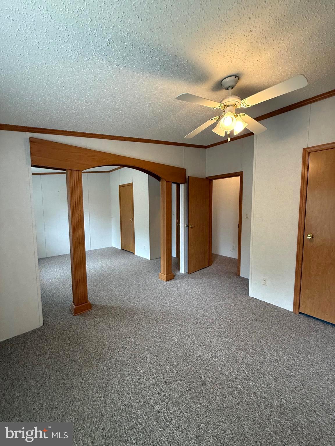 GRAND VIEW ESTATES - Residential