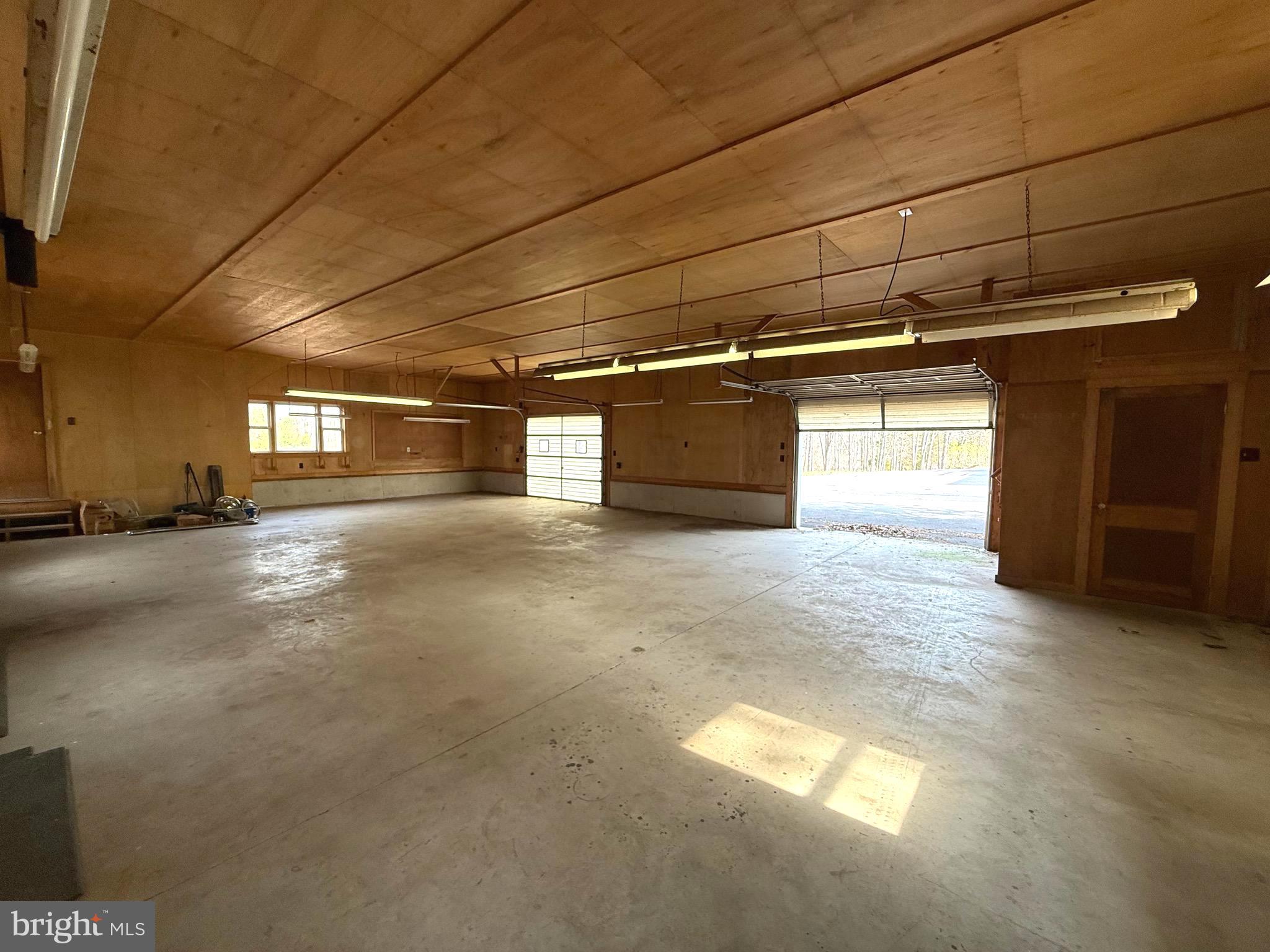 GRAND VIEW ESTATES - Residential