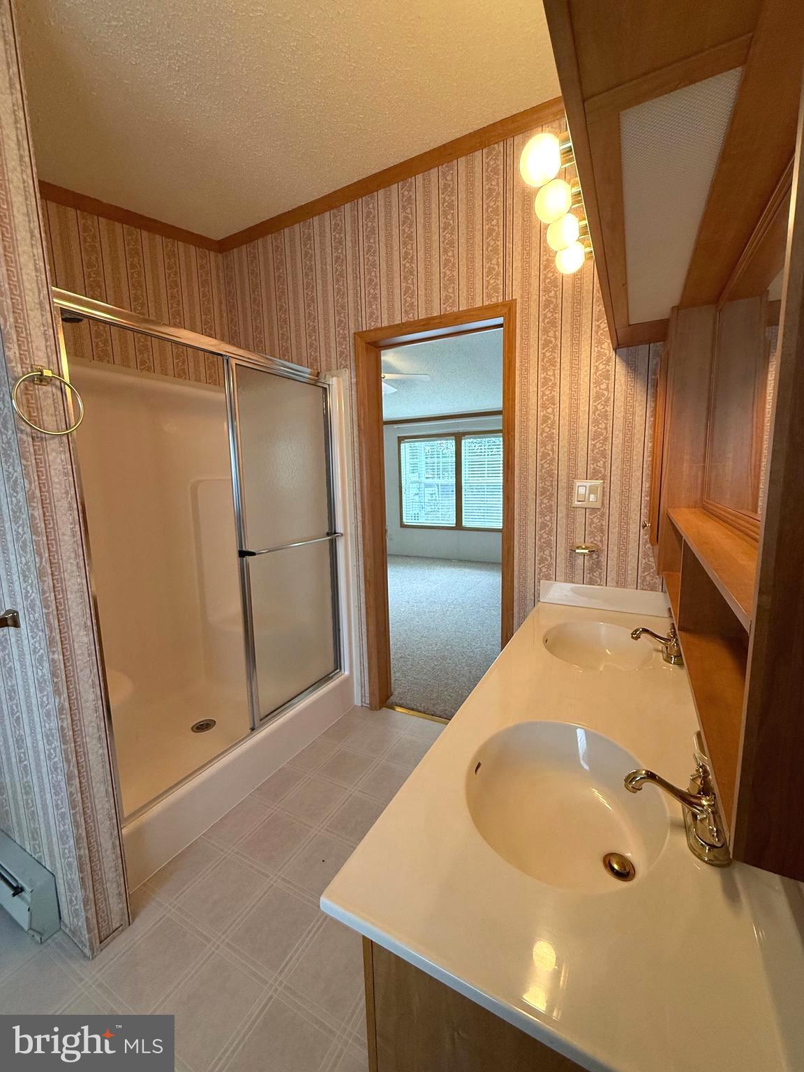 GRAND VIEW ESTATES - Residential