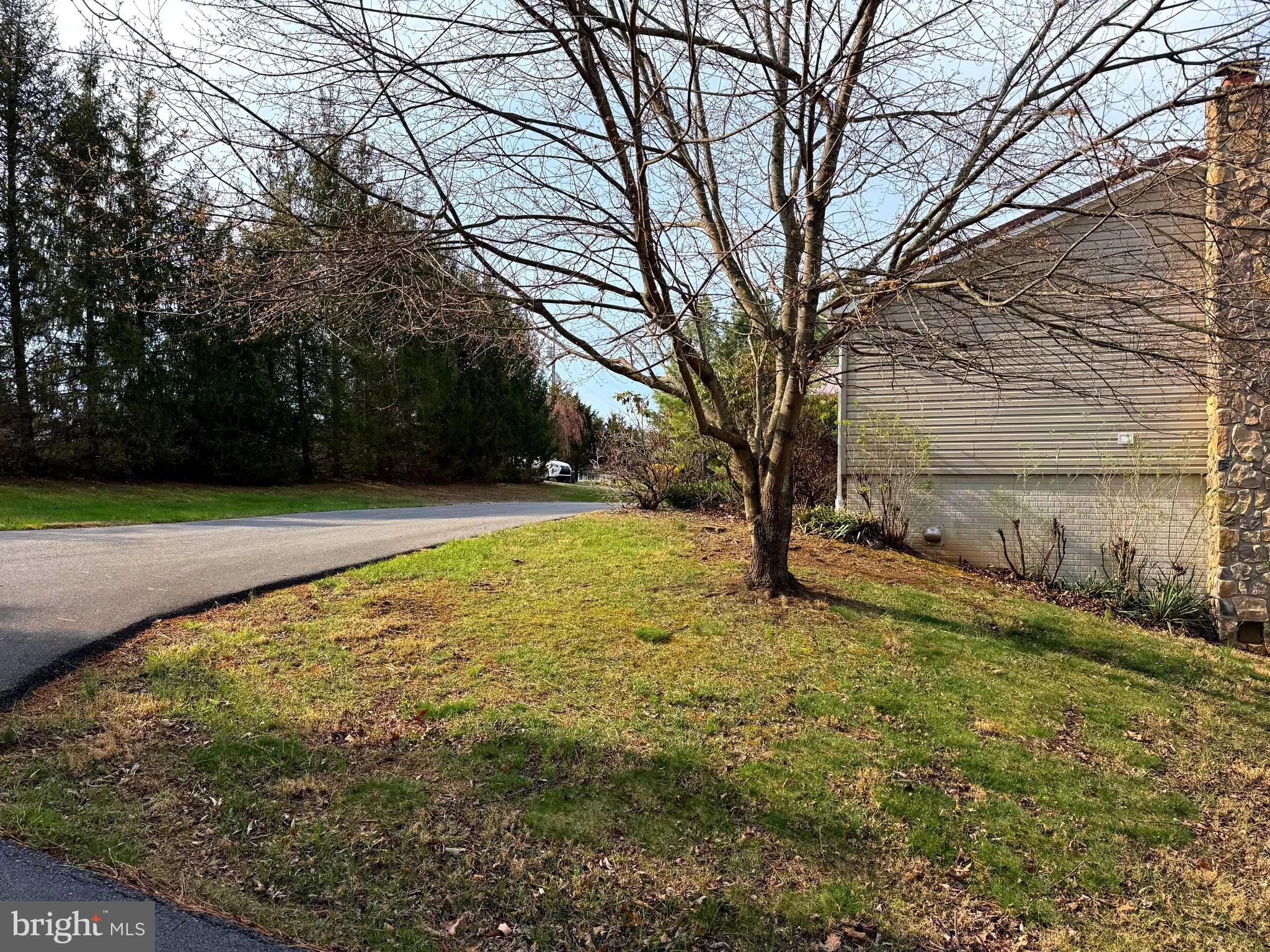 GRAND VIEW ESTATES - Residential