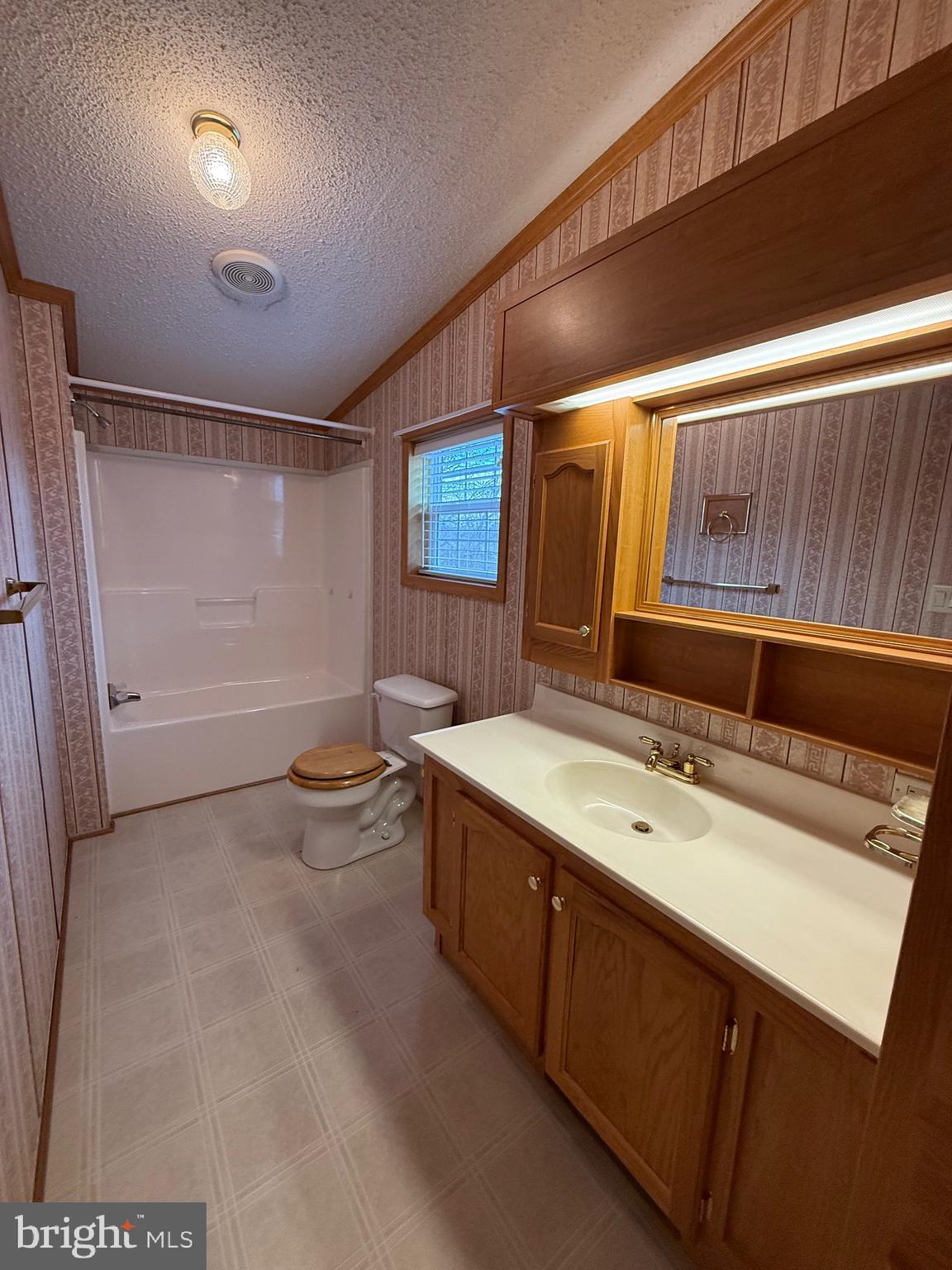 GRAND VIEW ESTATES - Residential