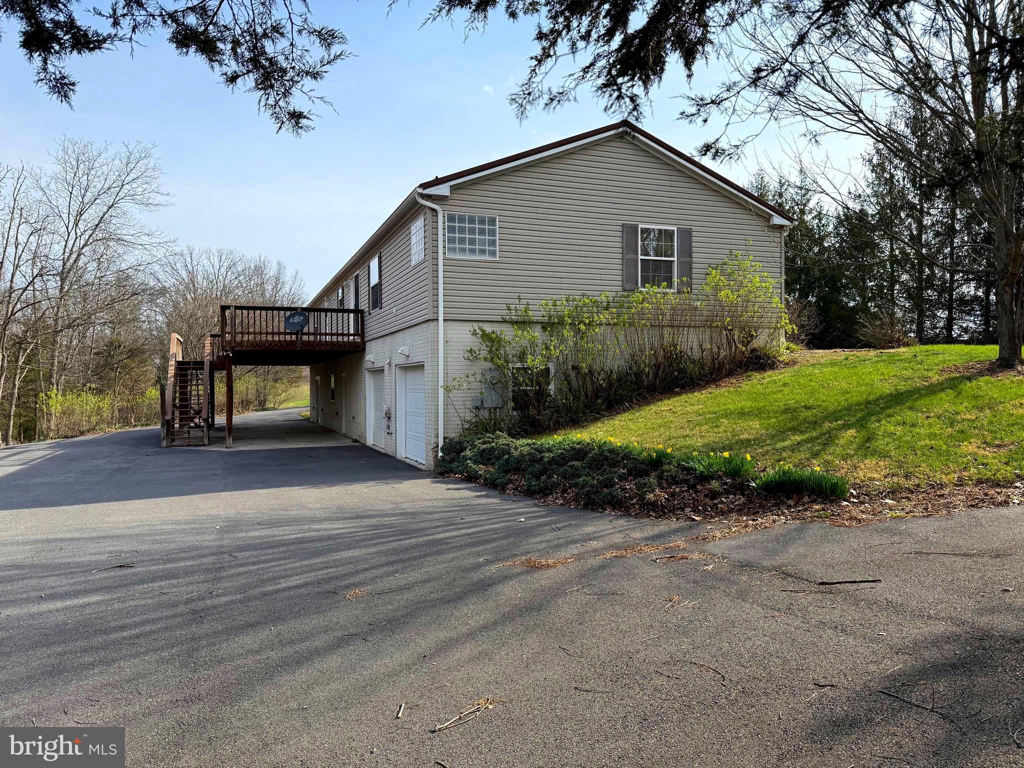 GRAND VIEW ESTATES - Residential