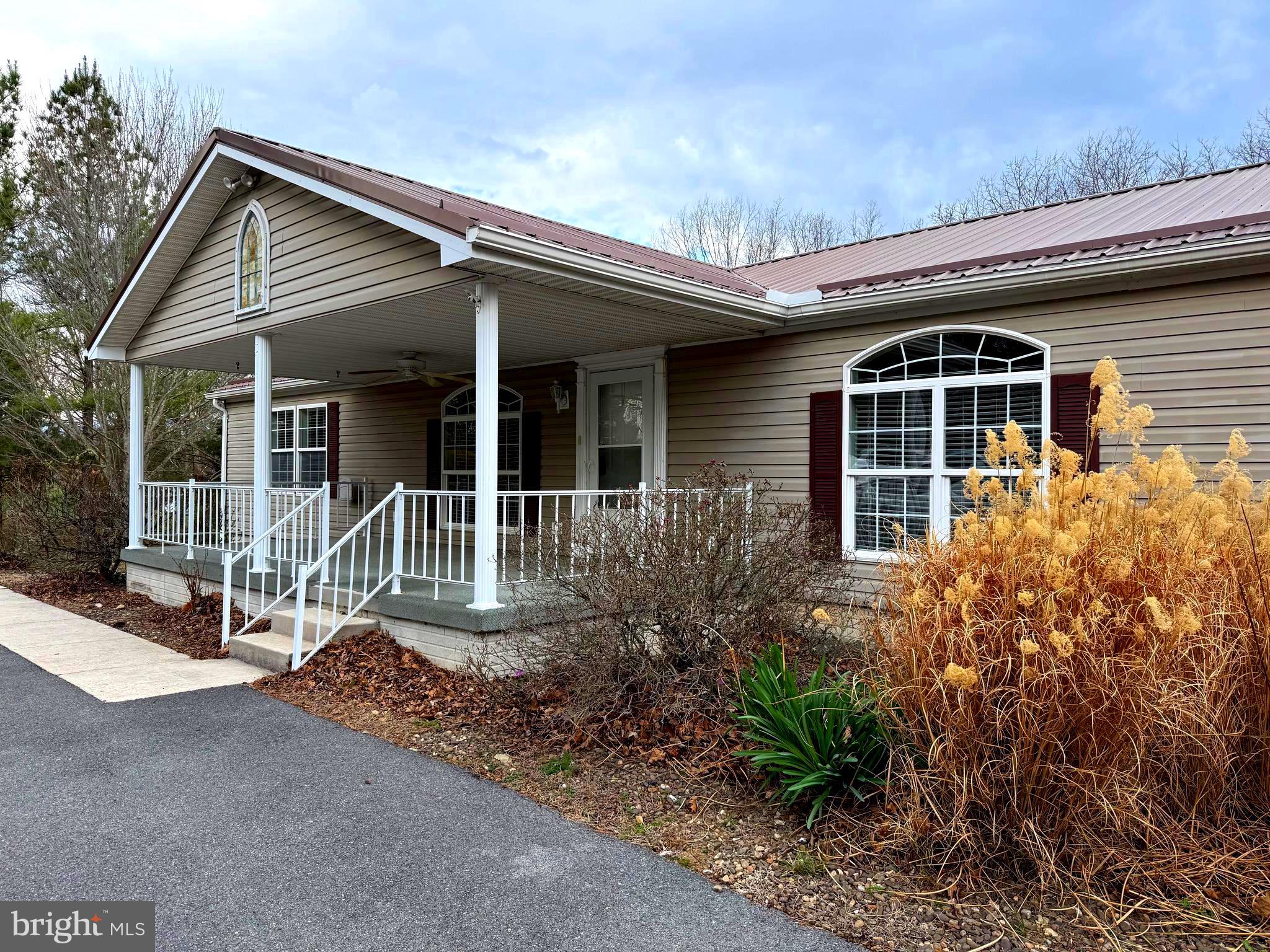 GRAND VIEW ESTATES - Residential