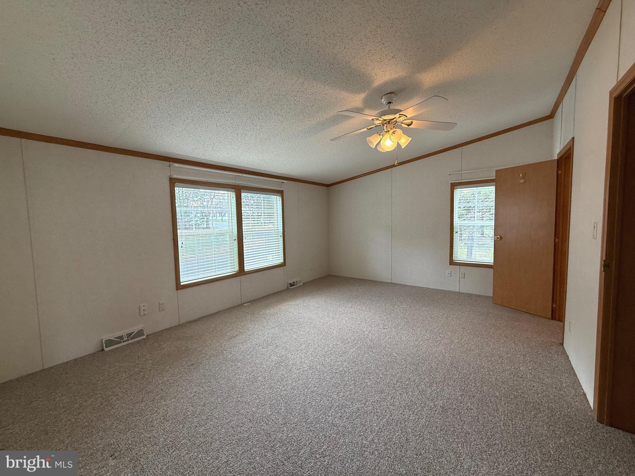 GRAND VIEW ESTATES - Residential