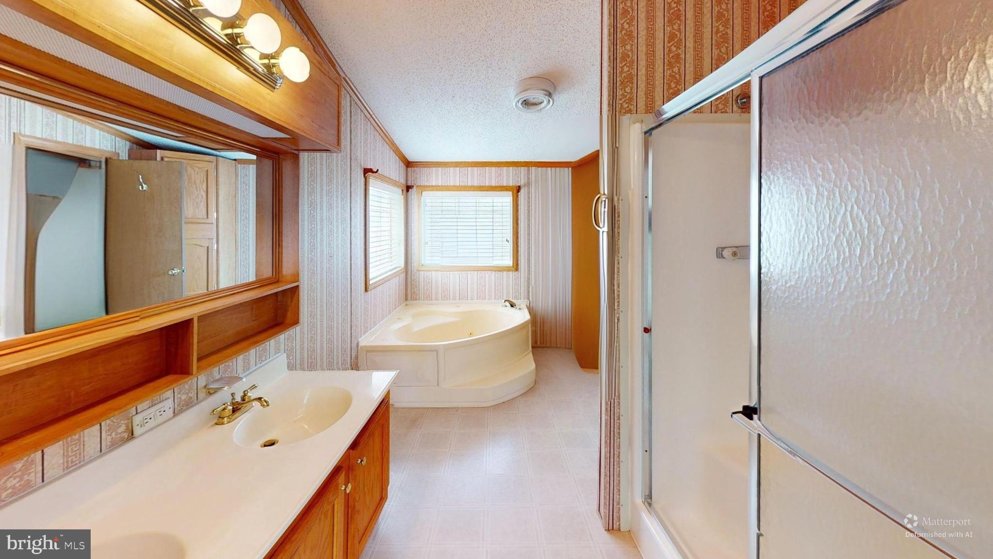 GRAND VIEW ESTATES - Residential