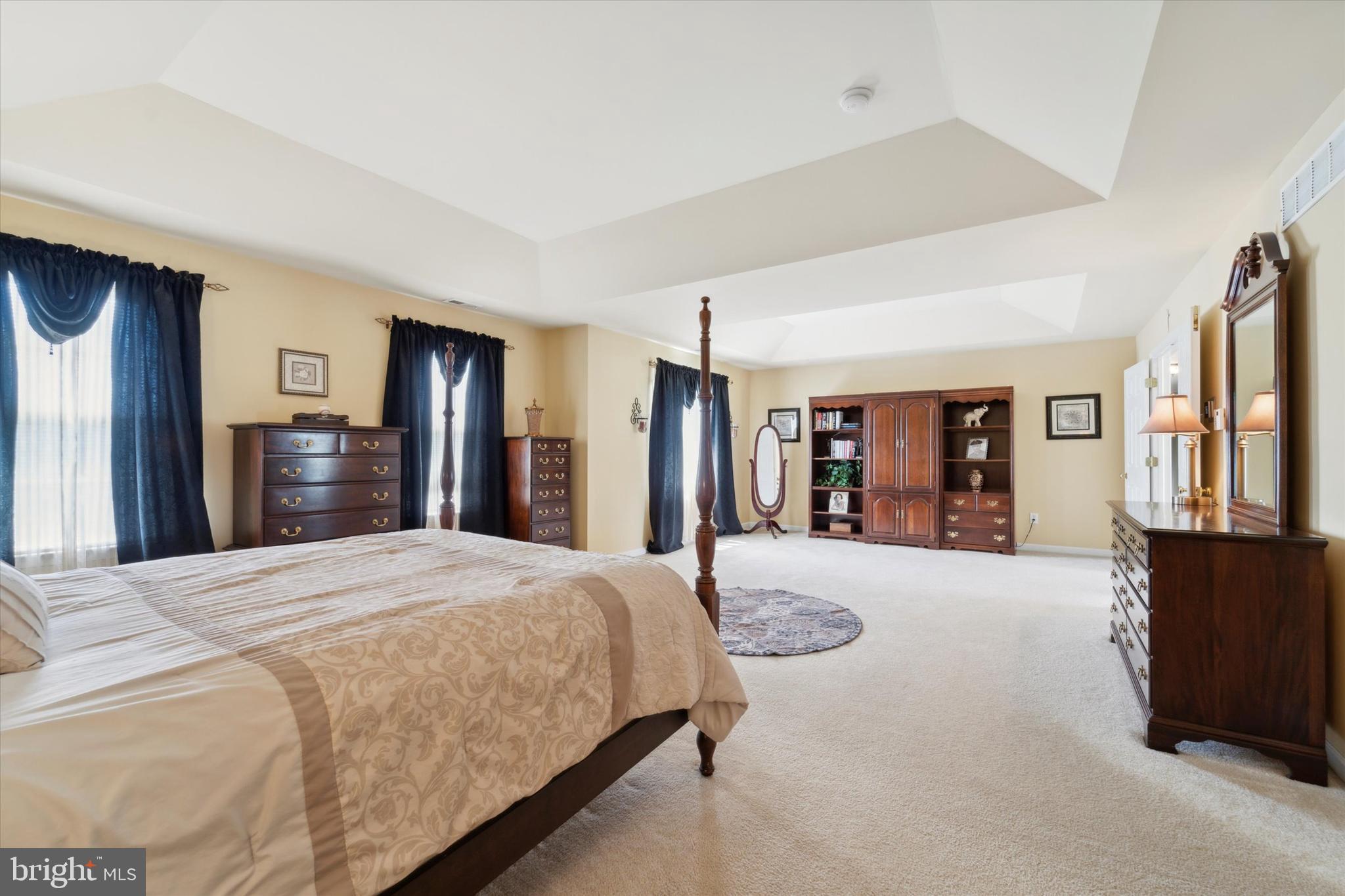 VALLEY GREEN - Residential