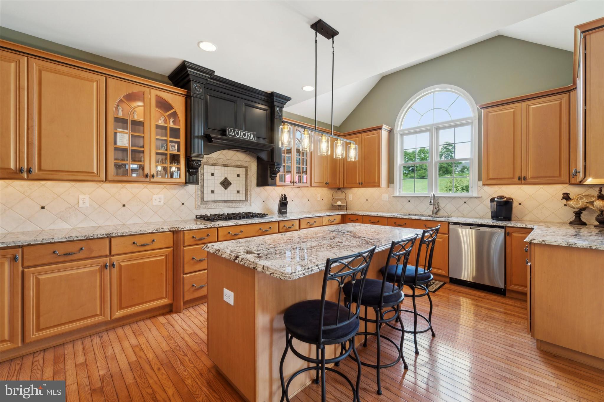 VALLEY GREEN - Residential