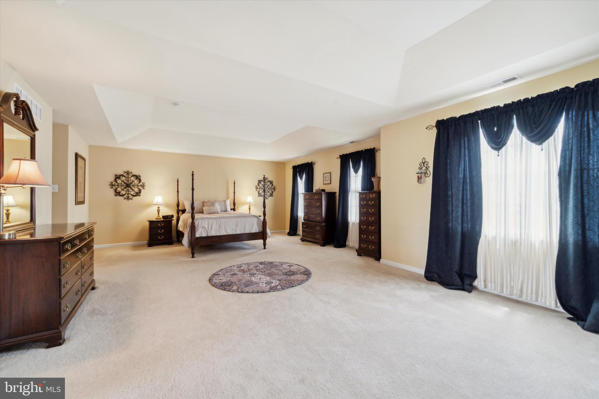 VALLEY GREEN - Residential