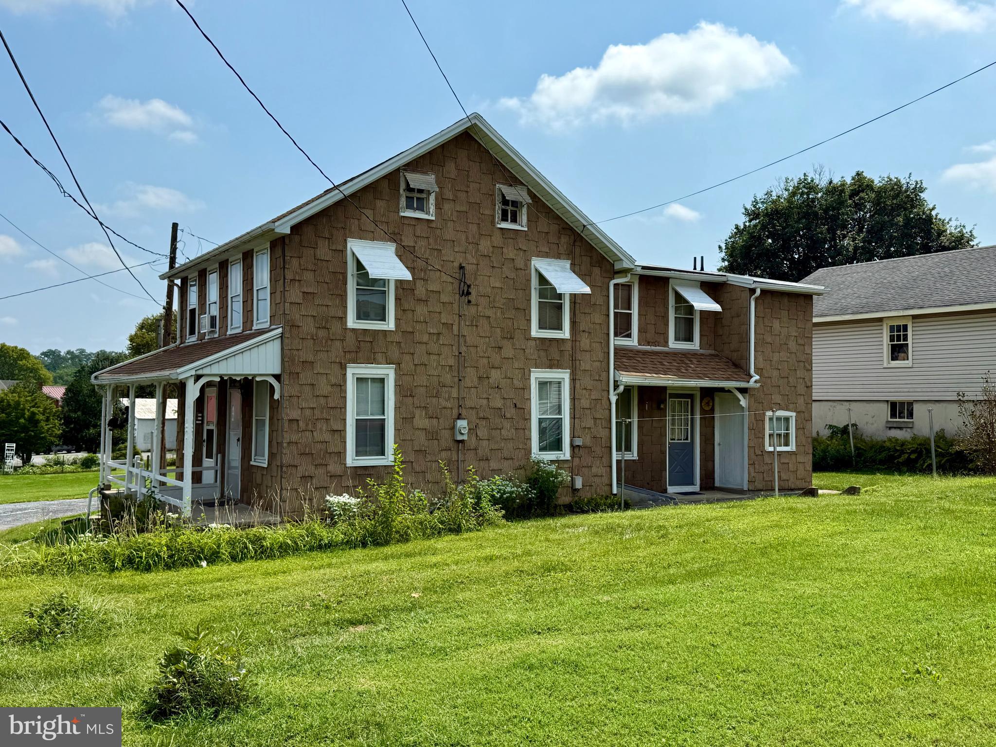 35 WOODROW AVENUE