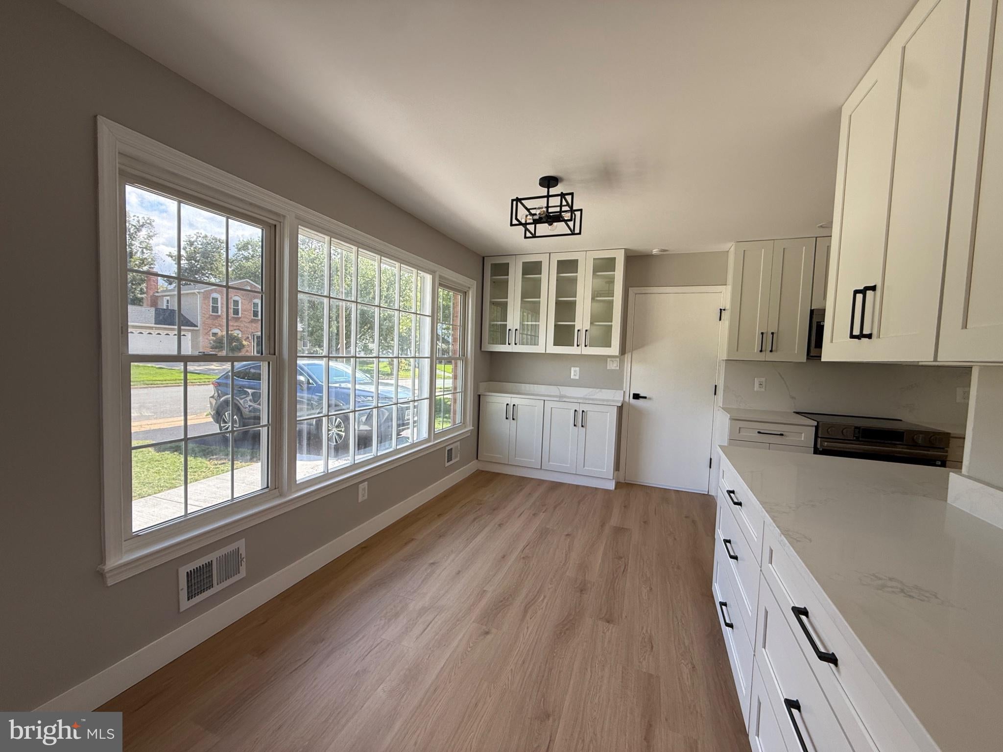 7907 COLORADO SPRINGS DRIVE