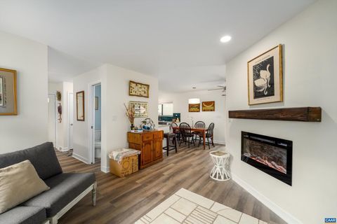 Photo of 1236 Chatham Rdg Rdg, CHARLOTTESVILLE, VA 22901 (MLS # 669627)