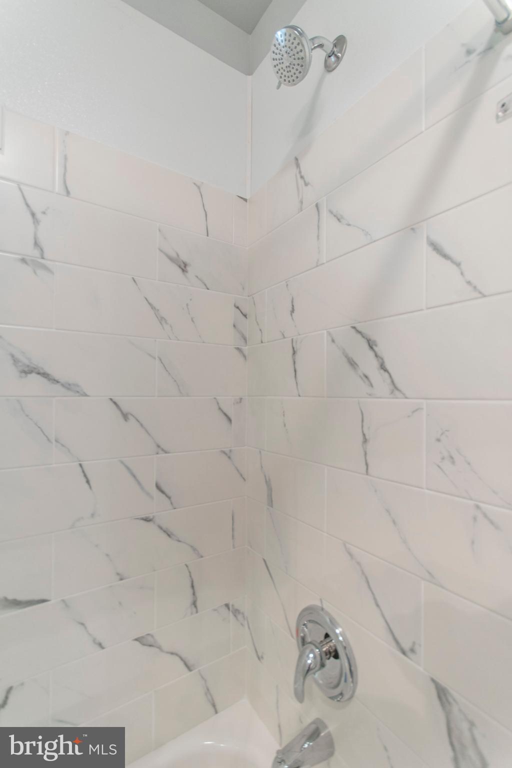 PARK PLACE - Residential Lease