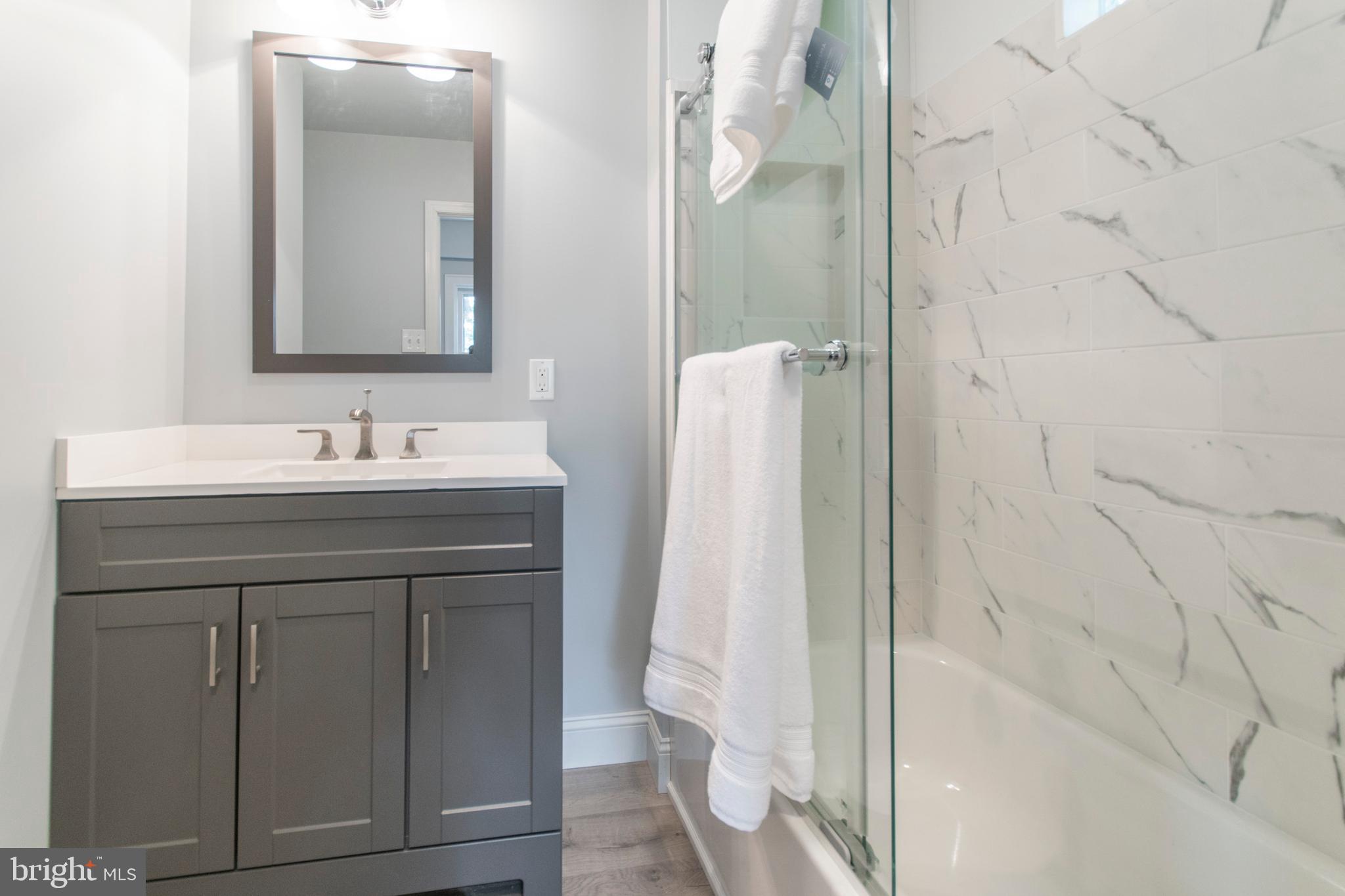 PARK PLACE - Residential Lease