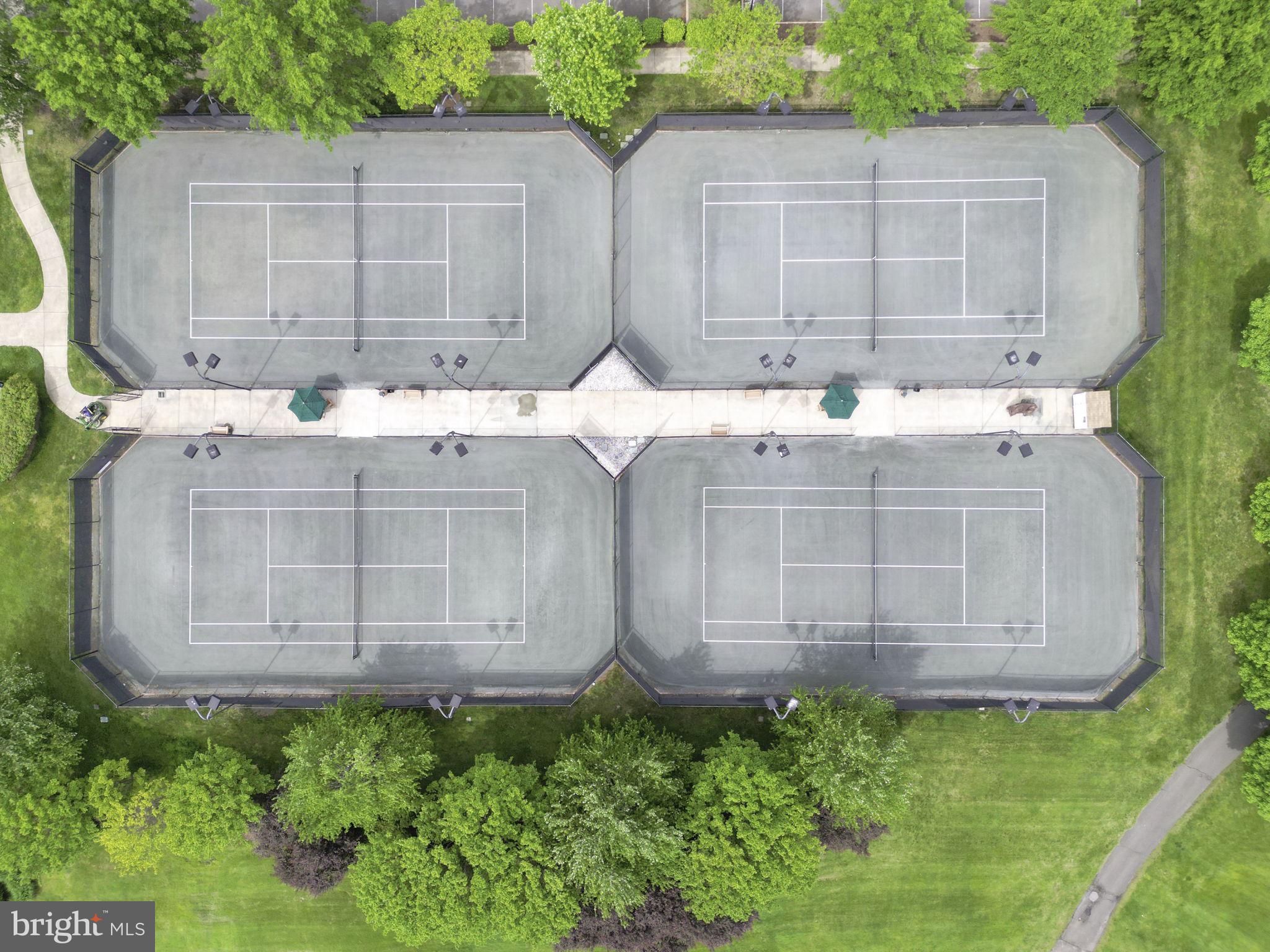 BELMONT COUNTRY CLUB - Residential