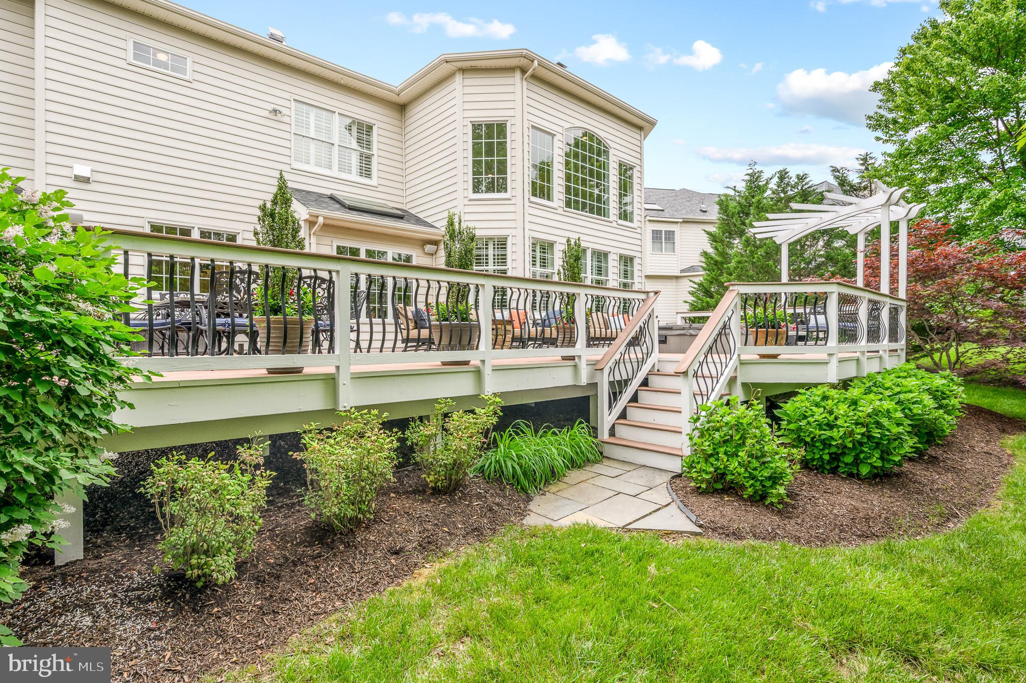 BELMONT COUNTRY CLUB - Residential