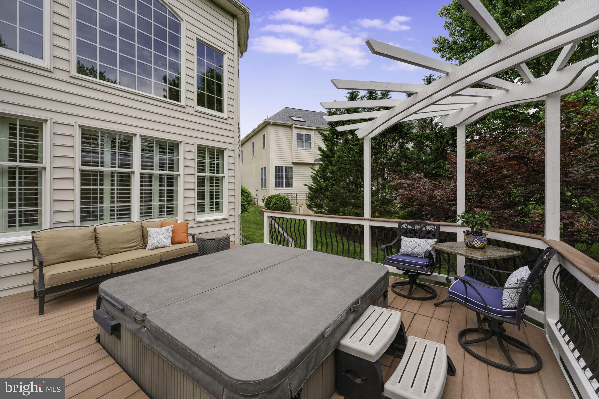 BELMONT COUNTRY CLUB - Residential