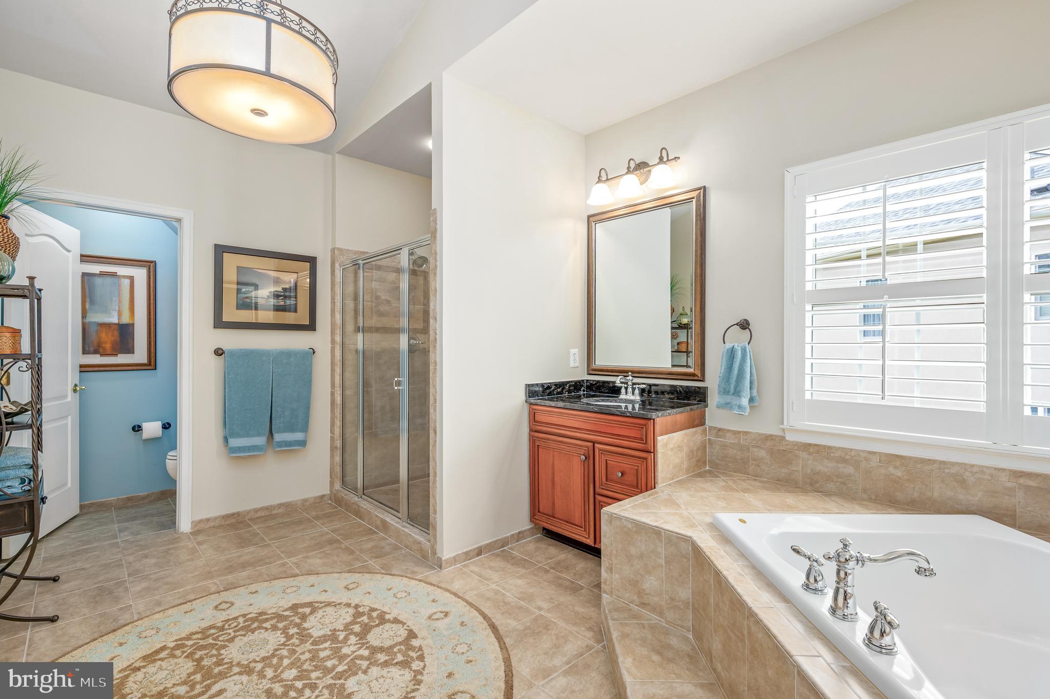 BELMONT COUNTRY CLUB - Residential