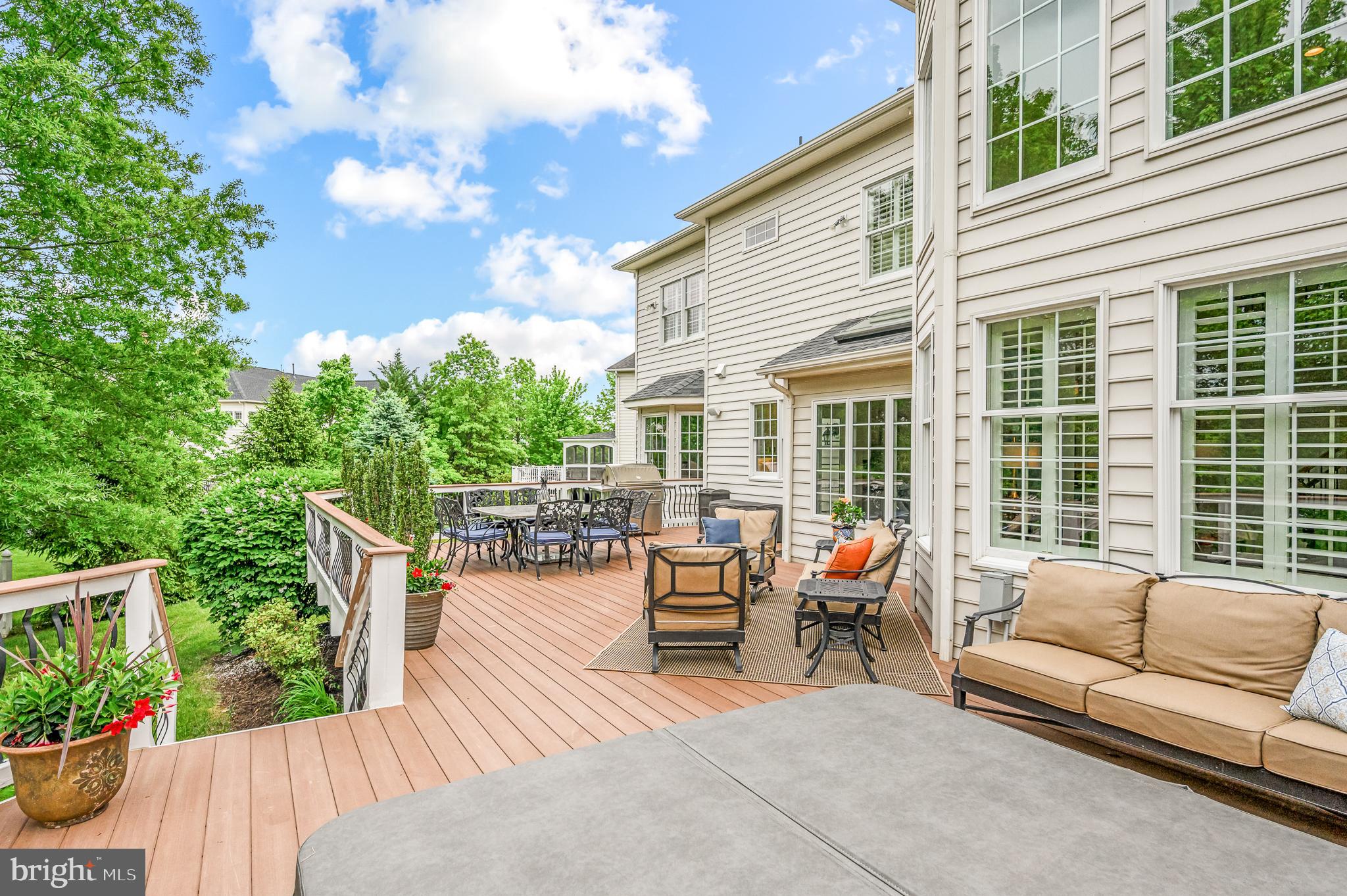 BELMONT COUNTRY CLUB - Residential