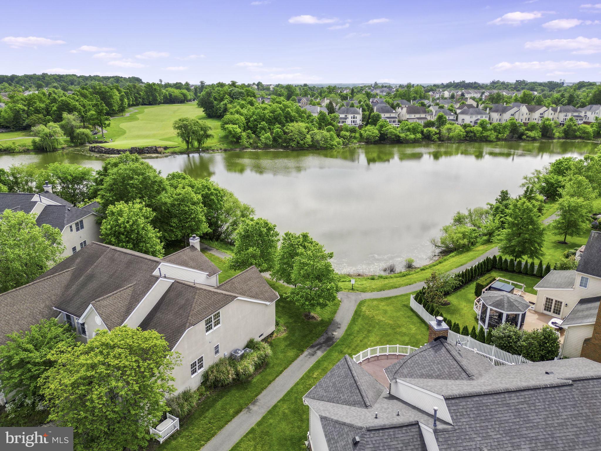 BELMONT COUNTRY CLUB - Residential