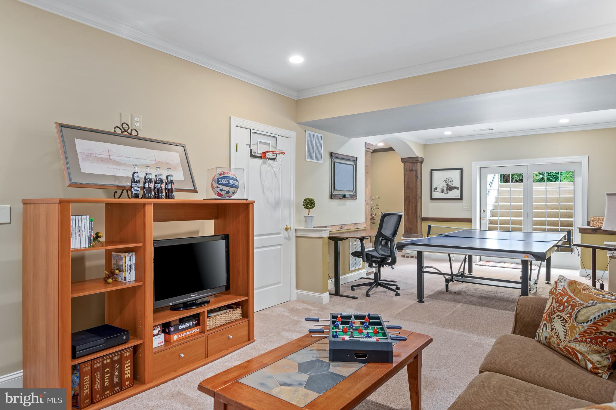 BELMONT COUNTRY CLUB - Residential