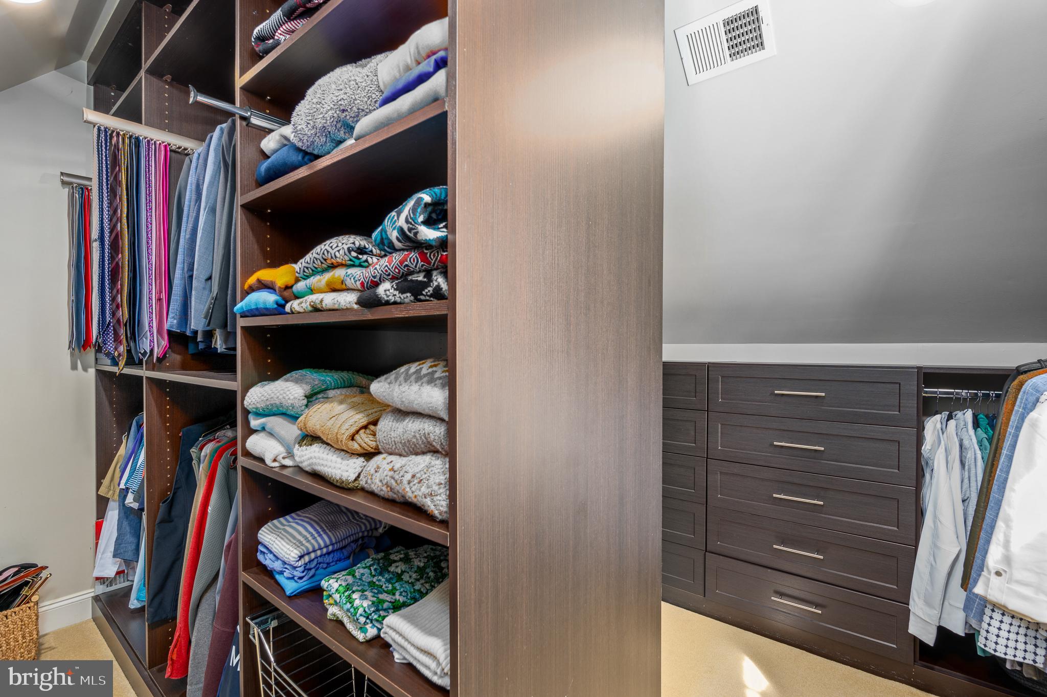 BELMONT COUNTRY CLUB - Residential