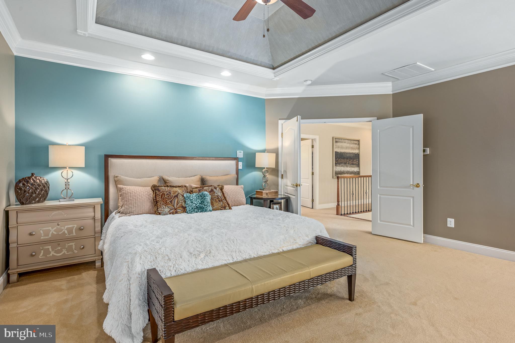 BELMONT COUNTRY CLUB - Residential