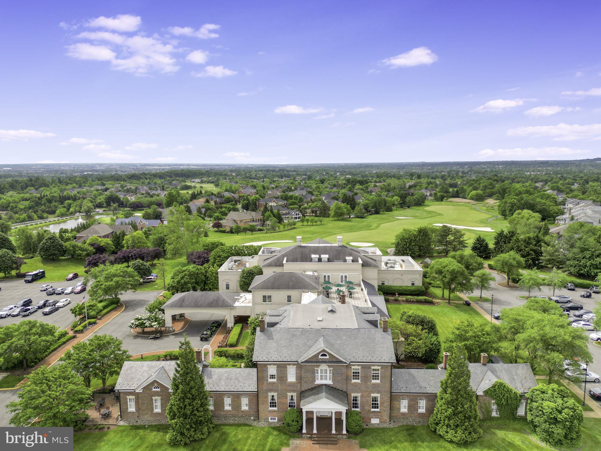 BELMONT COUNTRY CLUB - Residential