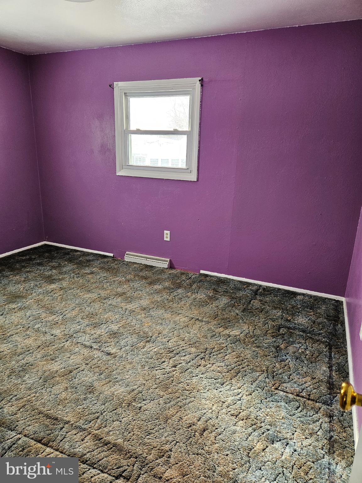 LINCOLN DRIVE - Residential