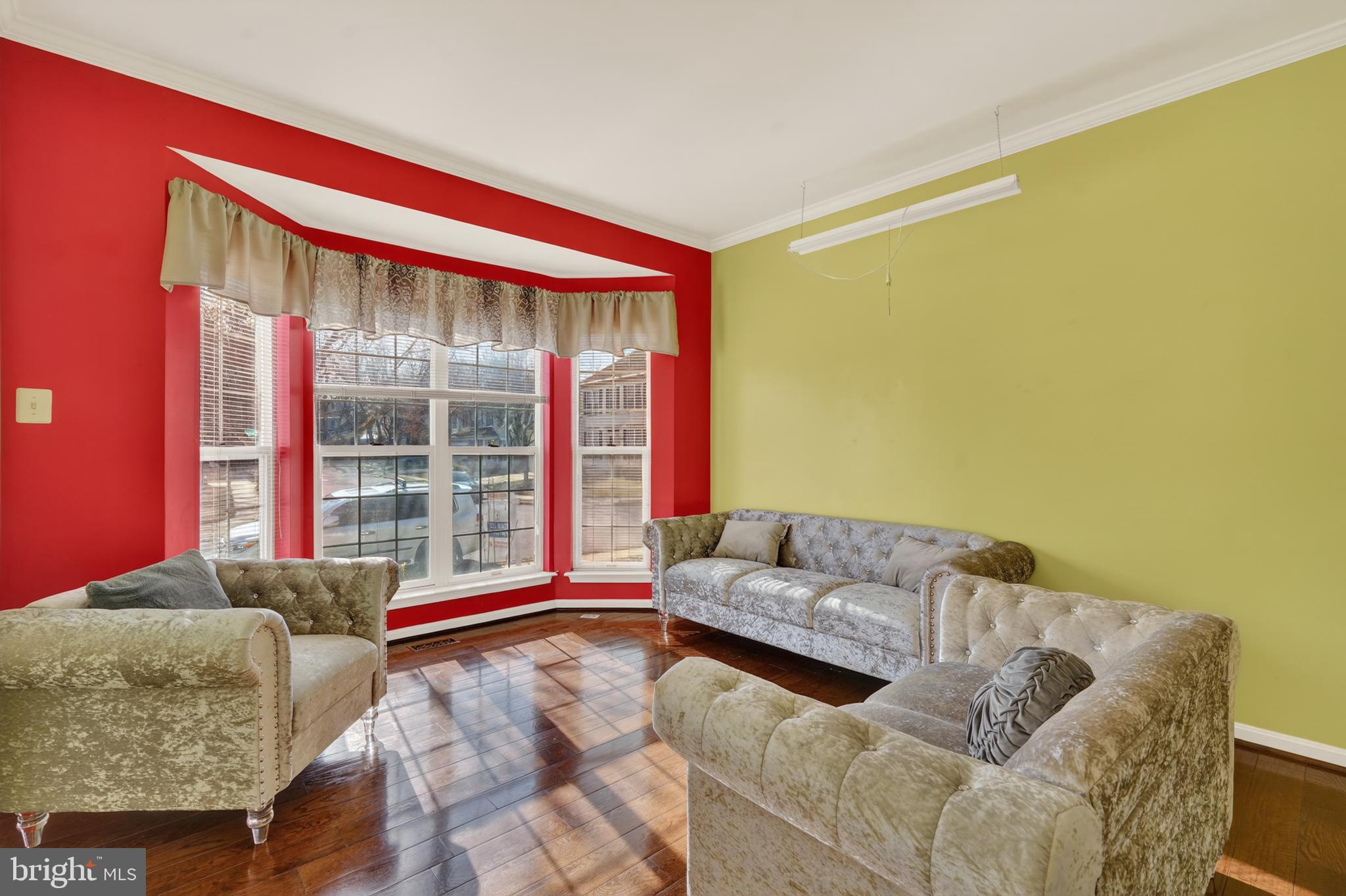 3032 SHORELINE BOULEVARD