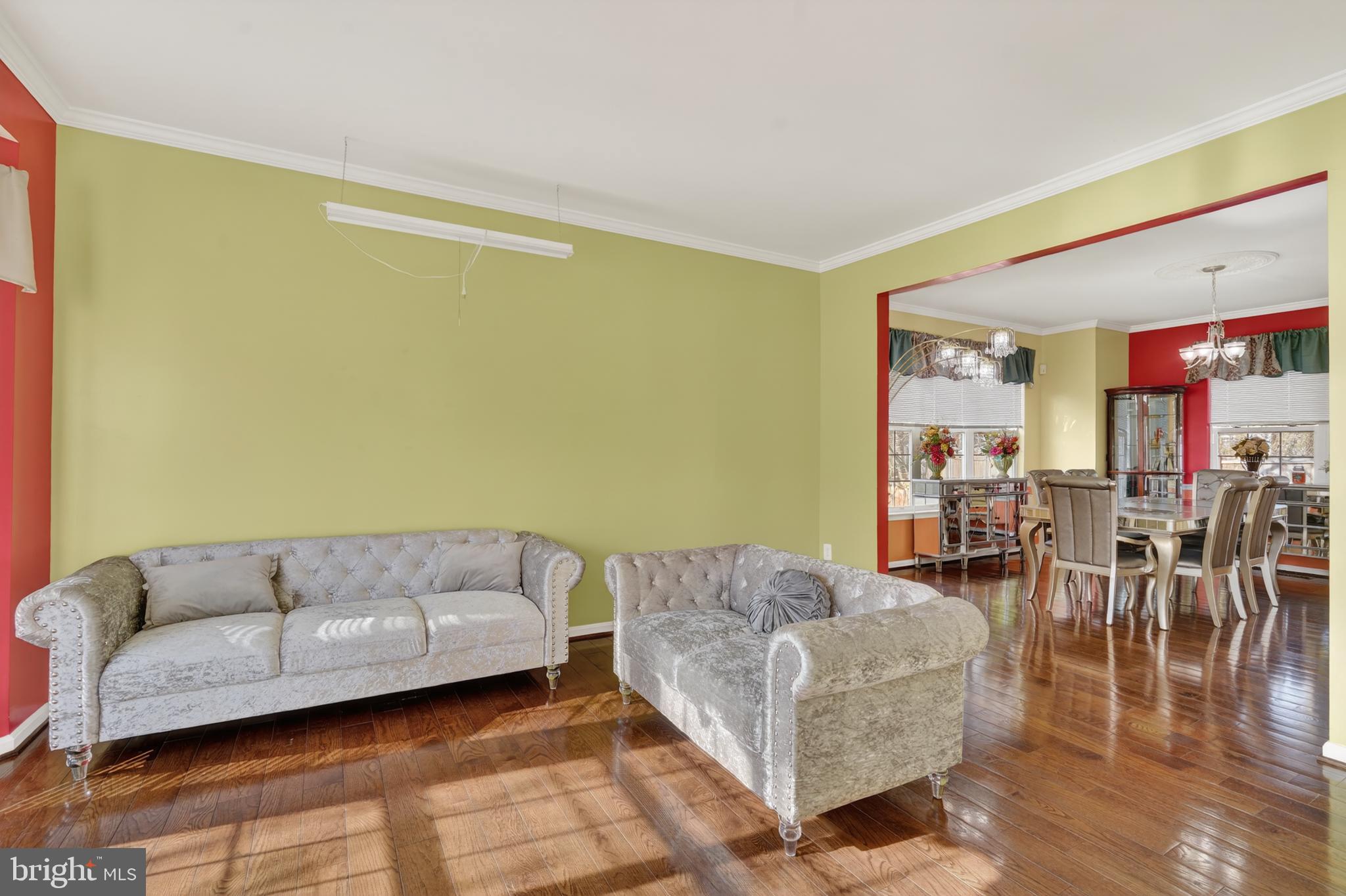 3032 SHORELINE BOULEVARD