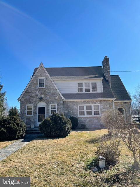 2663 HALFWAY ROAD