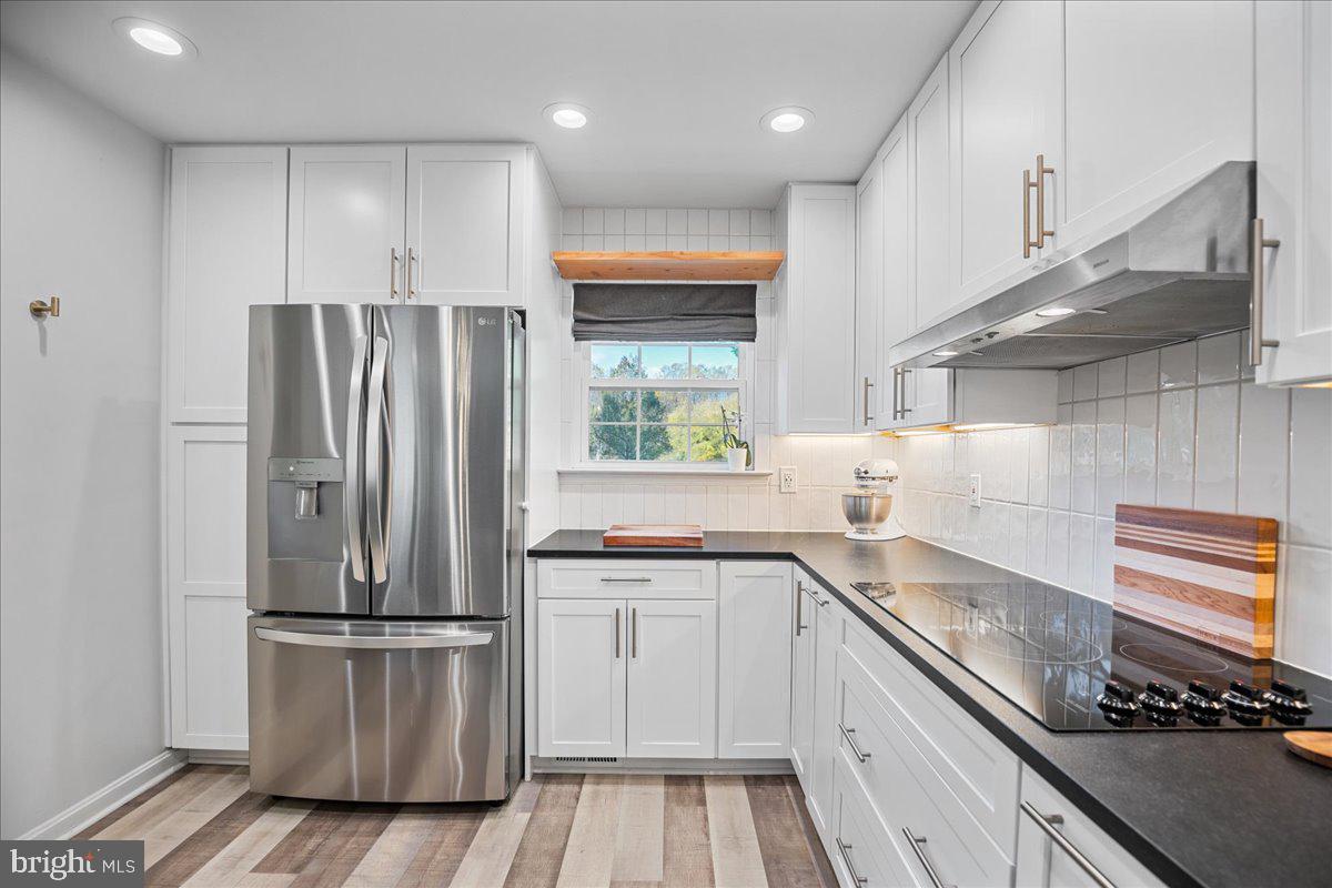 SCARBOROUGH FAIRE - Residential