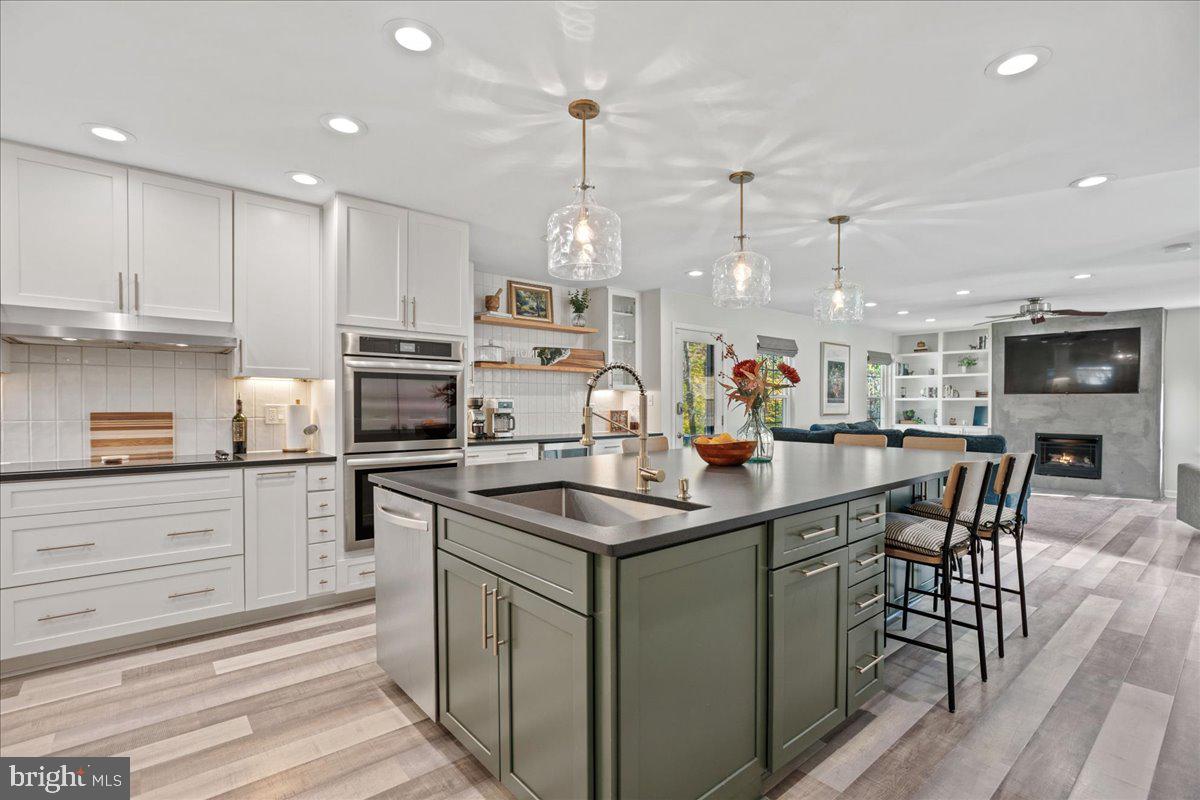 SCARBOROUGH FAIRE - Residential