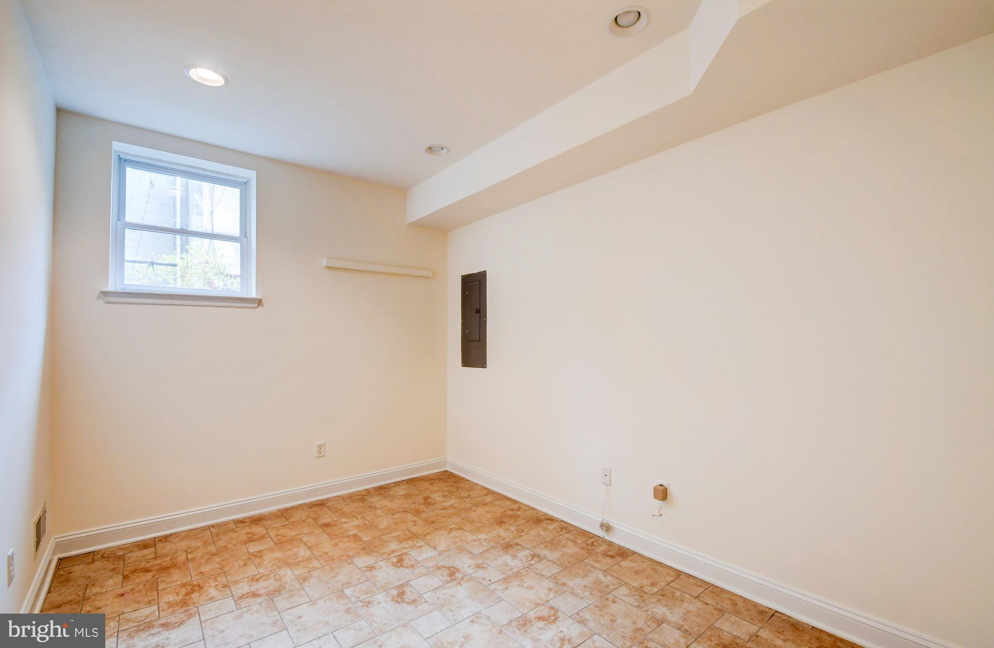 BUTCHER'S HILL - Residential Lease