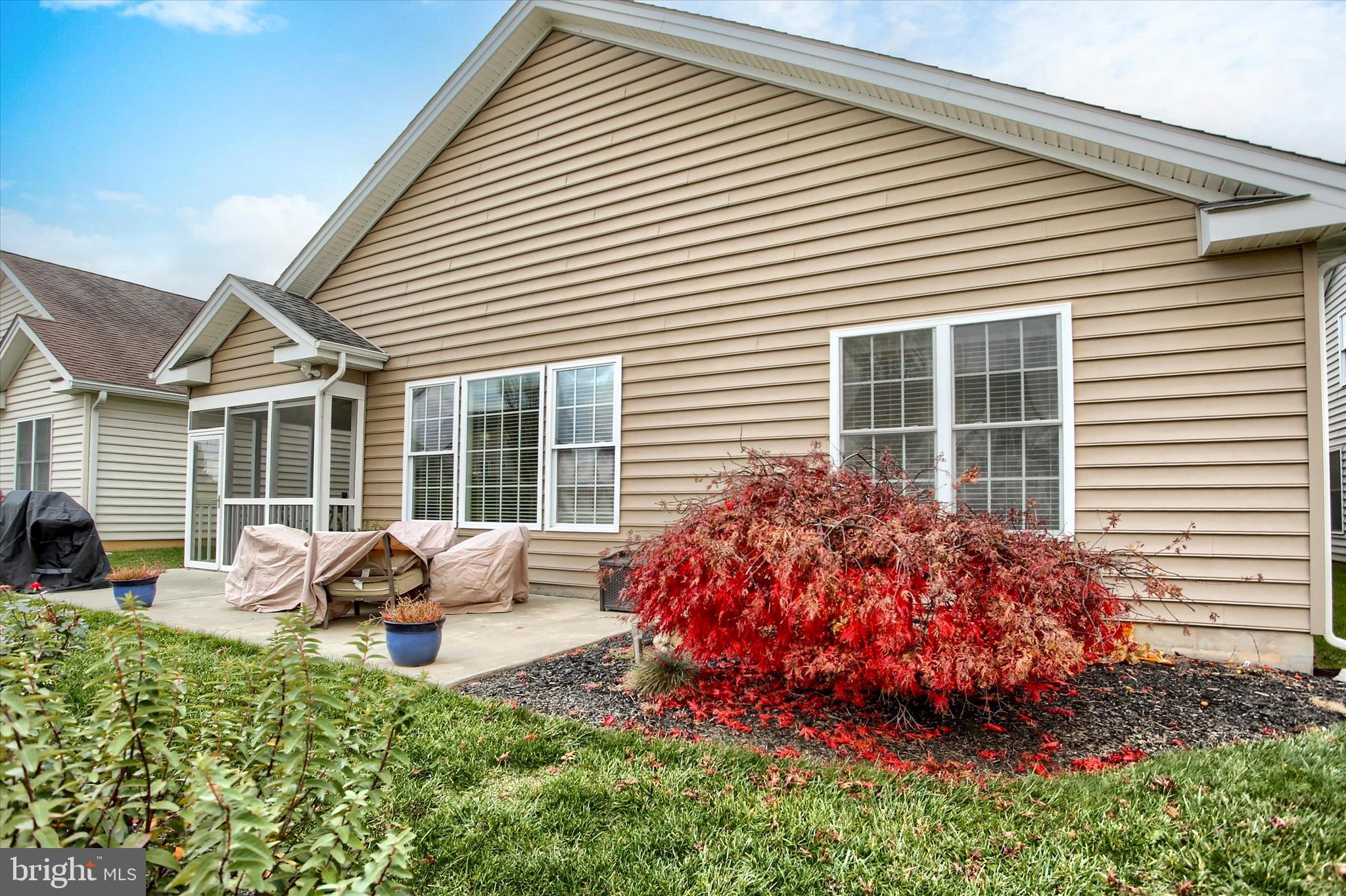 TRADITIONS OF AMERICA AT SILVER SPRING - Residential