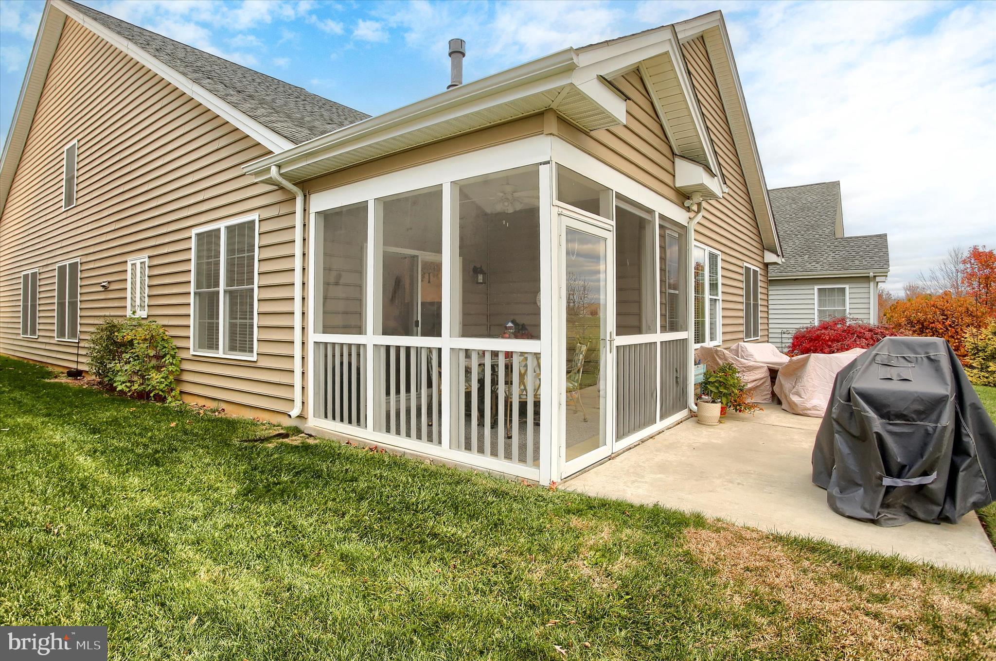 TRADITIONS OF AMERICA AT SILVER SPRING - Residential